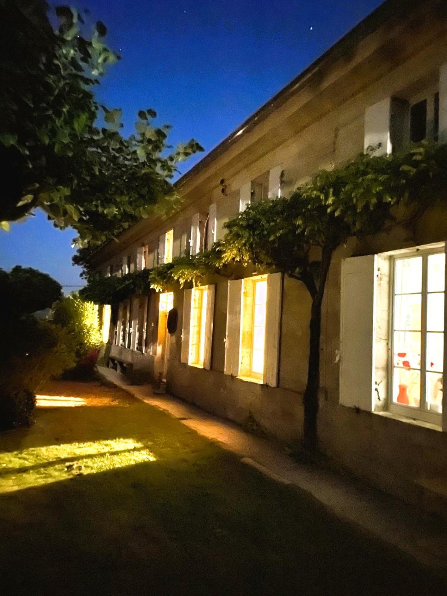 Bed and Breakfast La Vigne D'Or Teuillac Exterior foto